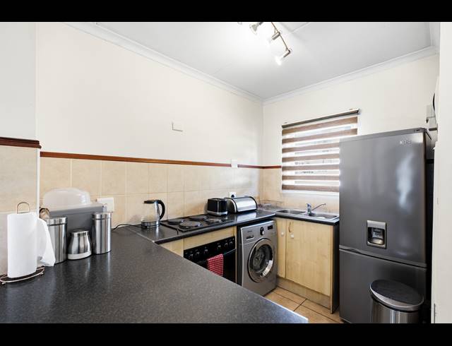 2 BEDROOM APARTMENT FOR SALE IN PAULSHOF